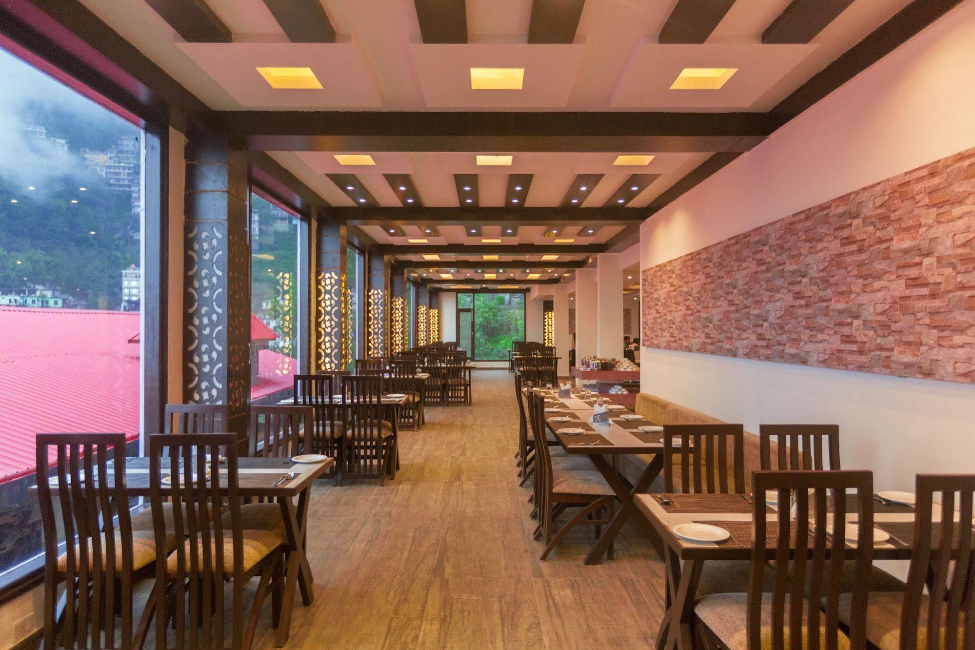 Snow Valley Resorts Shimla Exterior photo